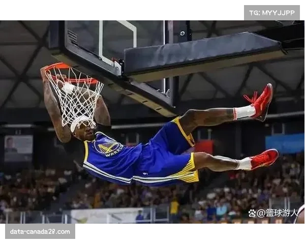 勇士格林复出参加完整训练,球队强调将提升防守反击质量 勇士格林复出参加完整训练,球队强调将提升防守反击质量